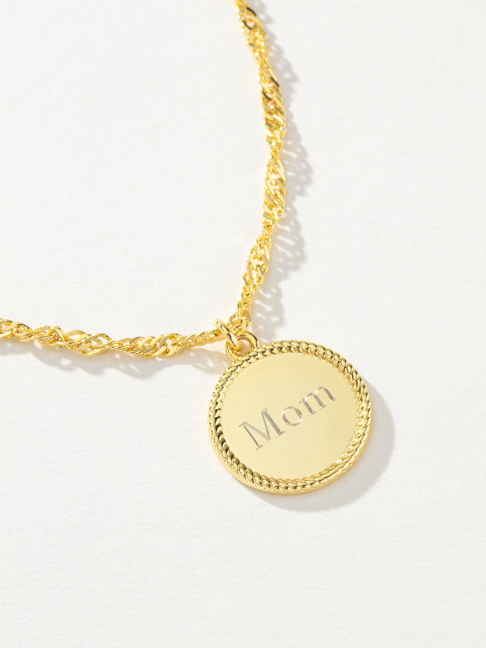 Mom Pendant Necklace