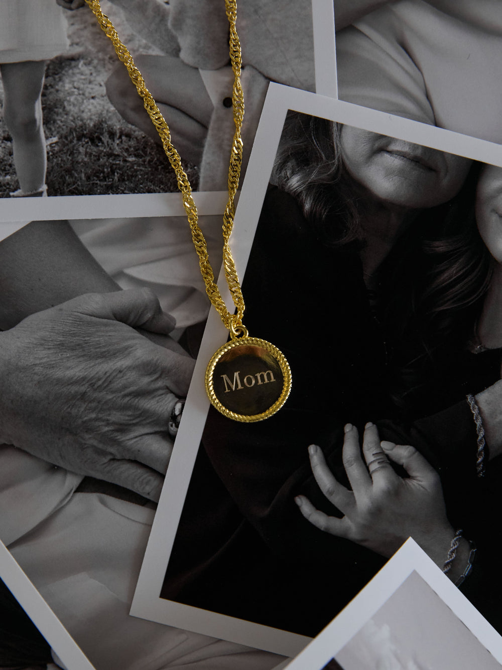 Mom Pendant Necklace