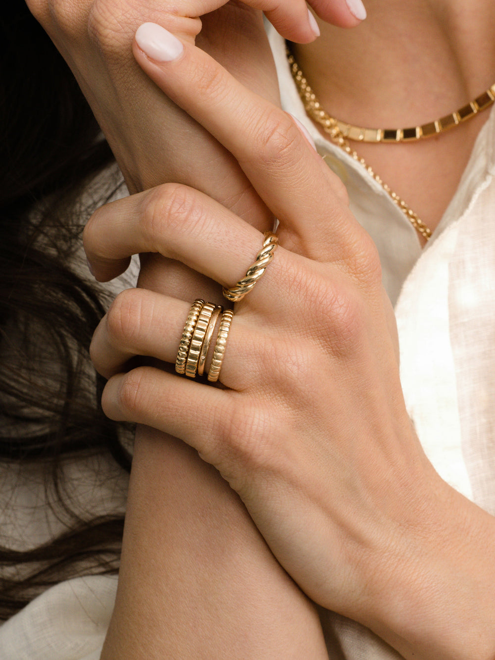Tide Twist Ring