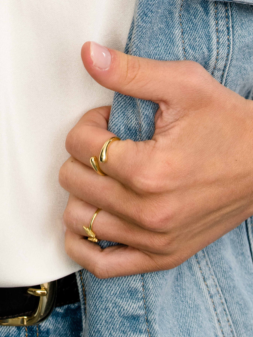 Unbothered Asymmetrical Ring